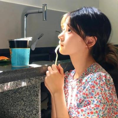 清晨初光
